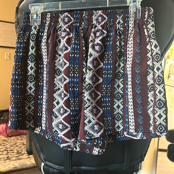 Crazy Shorts - Picture 1 of 2